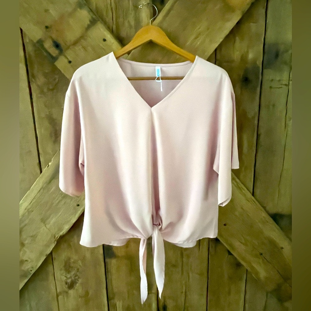 PINK CROP TIE BLOUSE